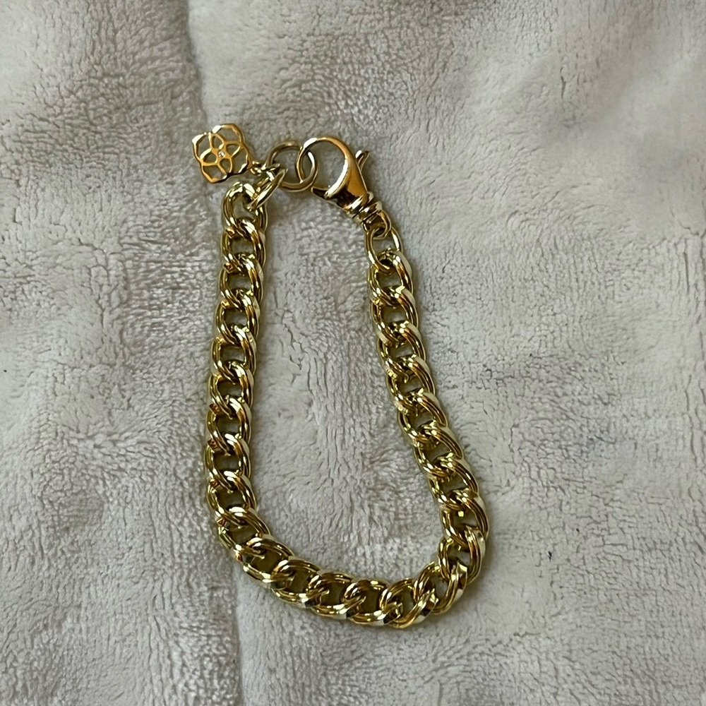 Kendra Scott bracelet